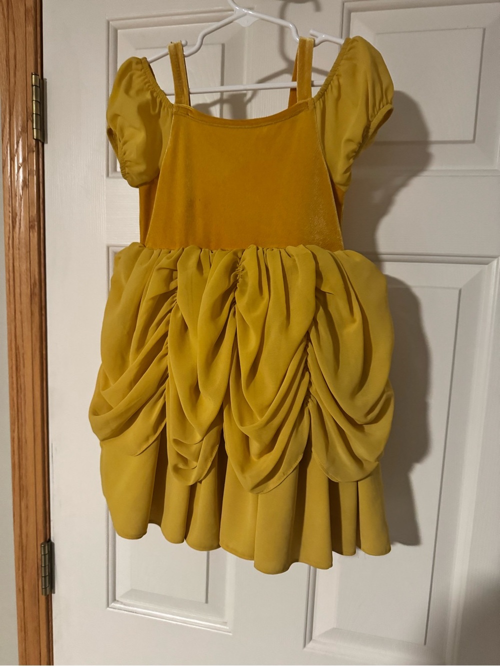 Taylor Joelle Belle size 4
